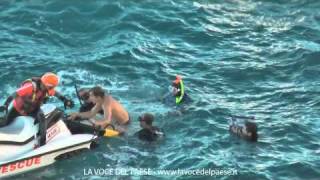 Gary Hunt Red Bull Cliff Diving Polignano a Mare 2010 [upl. by Lorsung370]