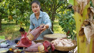 Countryside vlog Cook banana flower with chickens  Country food cooking [upl. by Kotta]