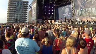 kenny chesney when I see this bar live Flora Bama Jama [upl. by Ibbison]