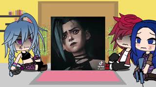 Jinx vi y caitlyn reaccionan a…jinx vi and caitlyn react to…  arcane react [upl. by Celik994]