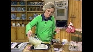 Mary Berry makes Creme Brulee  How to make Creme Brulee  Afternoon plus  1979 [upl. by Gierk]