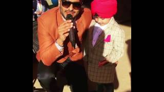 ਬਚਪਨ ਵਾਲੇ ਦਿਨ  Jatt Da Blood  Mankirt Aulakh Live Videos  Mankirt Aulakh [upl. by Nadaha]