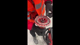 Hilti Batteridrevet Støvsuger  Betonsliber [upl. by Anole]