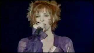 Mylène Farmer live en toute intimité [upl. by Sipple]