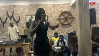 concert aux Eriche hôtel de toubabe dialaw queen biz 2 toth nafa [upl. by Halfon]