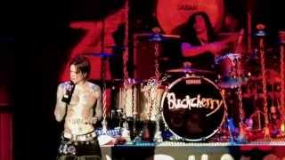 Buckcherry  Crazy Bitch Live  Crue Fest [upl. by Mordy]