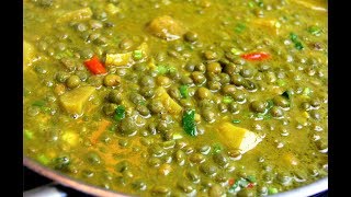 How To Cook Curry Pigeon Peas TastyTuesdays  CaribbeanPotcom [upl. by Akcire]