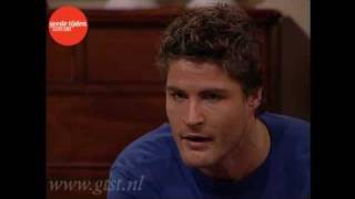 GTST Moment  S16  Laura valt in een kandelaar [upl. by Gainor]