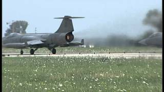 F104 Starfighter 5°Stormo Cervia AB last year 2003 12wmv [upl. by Elset]