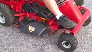 Snapper Riding Mower South Carolina Auctions SCAuctionscom [upl. by Aljan108]