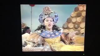 Sesame Street C Is For Cookie Opera Song Marilyn Horne Muppets 1999 [upl. by Leeanne]