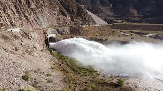 DIQUE POTRERILLOS Mendoza  APERTURA DEL DESCARGADOR DE FONDO  18 de enero de 2024 [upl. by Marilla]