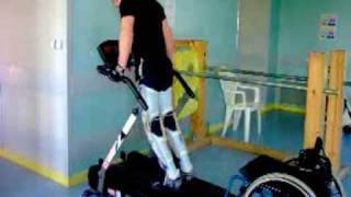 spinal cord injury walking on treadmill with braces [upl. by Cleodel]