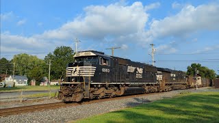 SD60E Leads NS 63W out of Dagsboro DE [upl. by Mary]