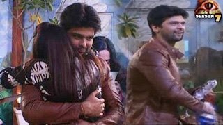 Kushal Finally ENTERS Bigg Boss 7 21st November 2013 Episode [upl. by Adnhoj]