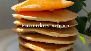 Recette Pancakes vegan de Tout au naturel facile et rapide [upl. by Suiratnauq]