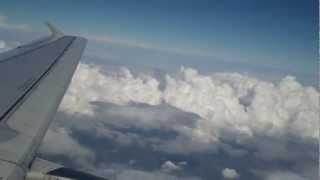 despegue de avion y hermosa vista de vuelo nubes t takeoff plane and clouds beautiful view flight [upl. by Carpio]