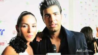 Carmen Villalobos y Jencarlos Canela en Premiere de Mi Corazon Insiste [upl. by Aelber]