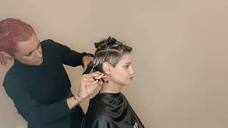 TUTORIAL  Taglio Moda Corto Donna Undercut [upl. by Ax907]