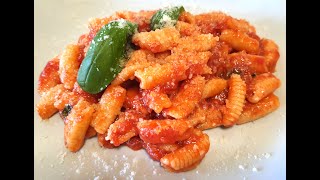 Gnocchetti Sardi al pomodoro  Ricetta di Sardegna [upl. by Kravits]