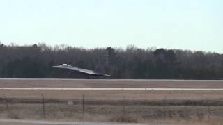 F22 Raptor quotAWESOMEquot Unrestricted Climb  Savannah Hilton International Airport 2014 [upl. by Bil]