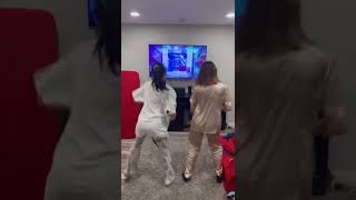 Just Dance Nintendo Switch  Tripod Buddy [upl. by Giorgia276]