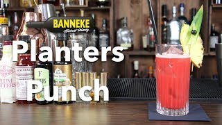 Planters Punch  Rum Cocktail selber mixen  Schüttelschule by Banneke [upl. by Ecarg830]