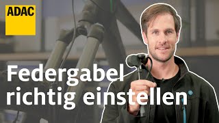 So stellt ihr die Federgabel beim Fahrrad richtig ein  Einfach Selber Machen  ADAC [upl. by Ardnuhsed854]