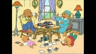 The Berenstain Bears By The Sea  Catch The Bus  Ep 25 [upl. by Ahsiym]