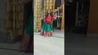 Akshara dancedancemoves viralvideo cute 💃💃💃💃 [upl. by Labotsirhc]