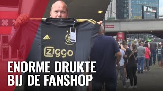 Nieuwe derde shirt Ajax vandaag te koop [upl. by Terrye]