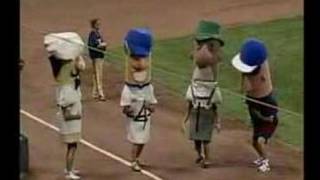 Record Setting Klements Sausage Race at Miller Park [upl. by Leirda]