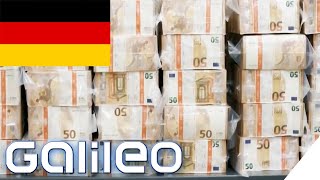 2185 Milliarden Euro NEUE Schulden Wie leiht sich der Staat Geld  Galileo  ProSieben [upl. by Ecaroh693]