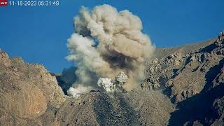 Yes that just happened Explosive eruption at Semeru Volcano Nov 18 2023 [upl. by Iridis]