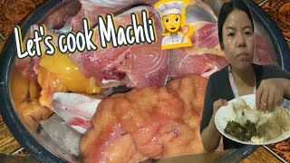 Cooking and eating fattiest Machli😋 fattyfish bambooshoot arunachalpradesh [upl. by Ozzy]