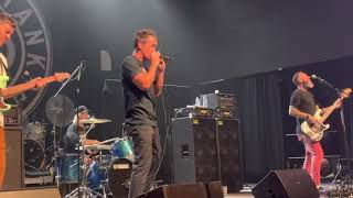 Hoobastank  Crawling in the Dark Live in Sioux Falls [upl. by Nyrhtak]