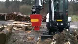 Split timber down using your excavator  The Lasco Roli [upl. by Eima757]