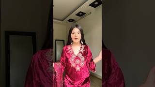 Geet energy only🫶🏻 wedding mehendidress grwm indianoutfit velvetsuit jabwemet geet ootd [upl. by Bertram]