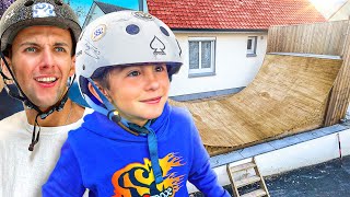 Le Skatepark Incroyable de Codi dans son jardin [upl. by Blen]