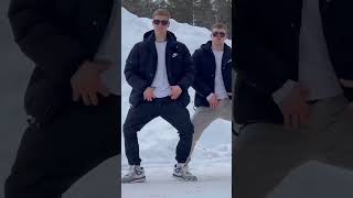 Дарите женщинам цветыбез повода 🌺 inst samzhenyaoff dance music video instagram youtube [upl. by Squire]