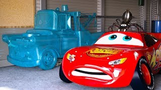 Lightning McQueen Freaks Out Seeing Frozen Mater  Cars Toys Movies Season 1 Disney Pixar [upl. by Downall336]