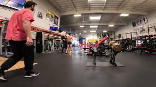 330 POUND GOLDS GYM VENICE BEACH GOLDEN DUMBBELL DUCK WALK ERIC KIM STRENGTH LIFTING [upl. by Jameson]