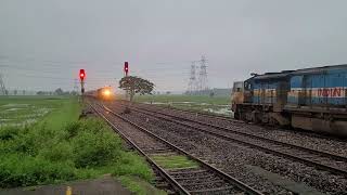 15934 Amritsar  New Tinsukia Express crossing with 12423 DBRT NDLS Rajdhani Express at Balipara [upl. by Zil]