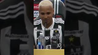 Deyverson faz pronunciamento [upl. by Arocet]