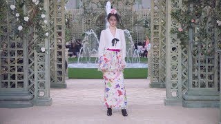 SpringSummer 2018 Haute Couture Collection – CHANEL Haute Couture [upl. by Erehpotsirhc926]