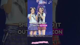 Soyeon and Yuqis Viral Reaction kpop shorts gidle yuqi soyeon [upl. by Yancy]