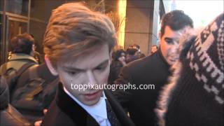 Thomas BrodieSangster  Signing Autographs at NYC hotel [upl. by Nnoj]