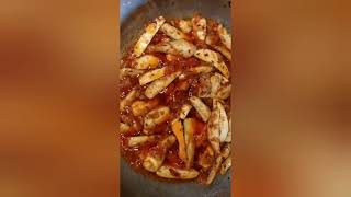 Arvi bengan ki recipe Easy to make at home yummy and quick recipe Romis Kitchen [upl. by Ress]