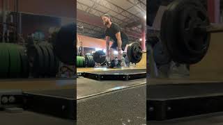 Paused deadlift set 6 of 6 X 4 X 275 deadlifttillimdead deadlift praisethlord [upl. by Nylzaj]