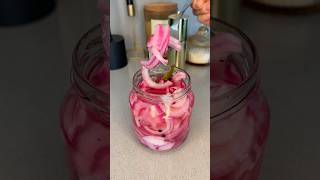 pickled onion 🧅  easyrecipes recipeideas onion pickledonions pickles healthyrecipe health [upl. by Atnaloj]